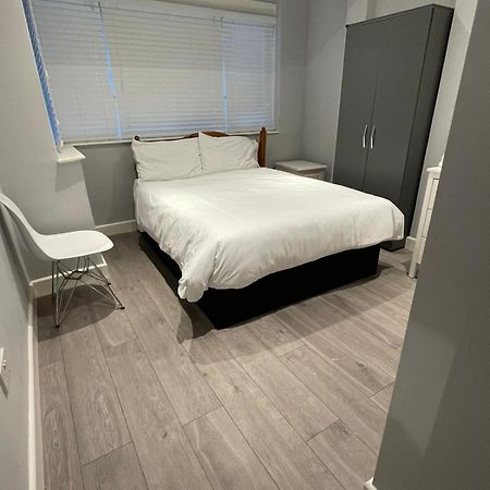 Vale Nky Apartment Rooms Londra Esterno foto